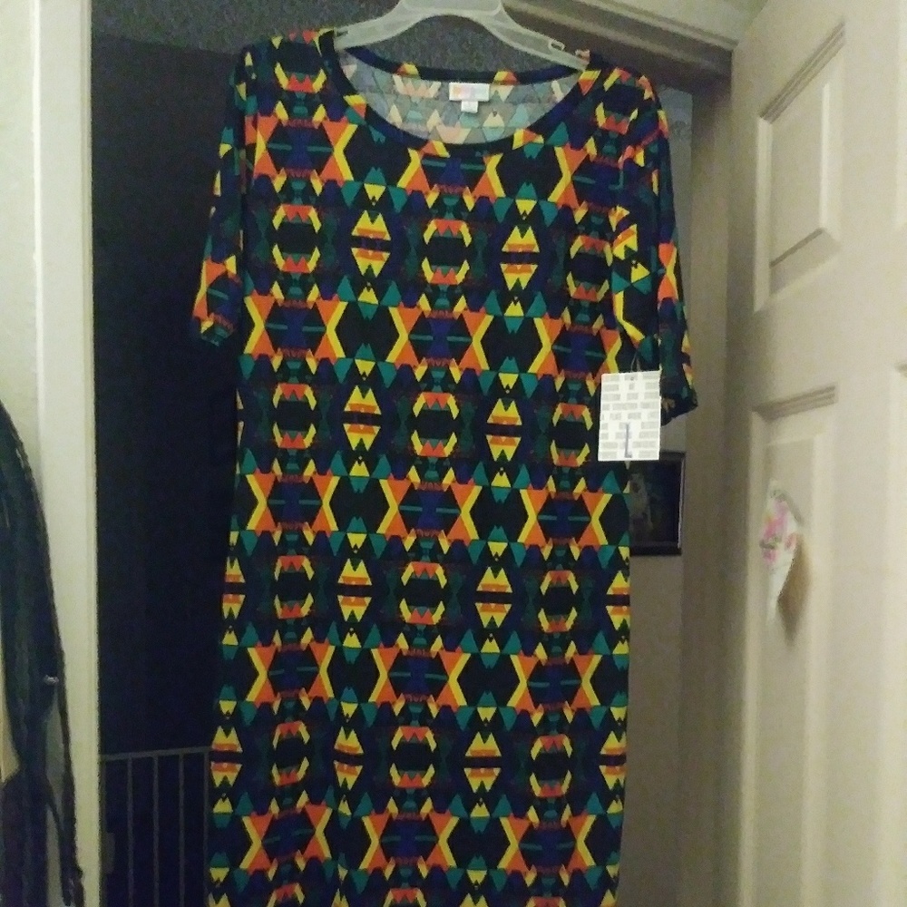 Lularoe Julia Size Large NWT